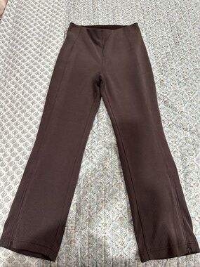 Lululemon Ribbed Softstreme Zip-Leg High-Rise Cropped Pant 25"